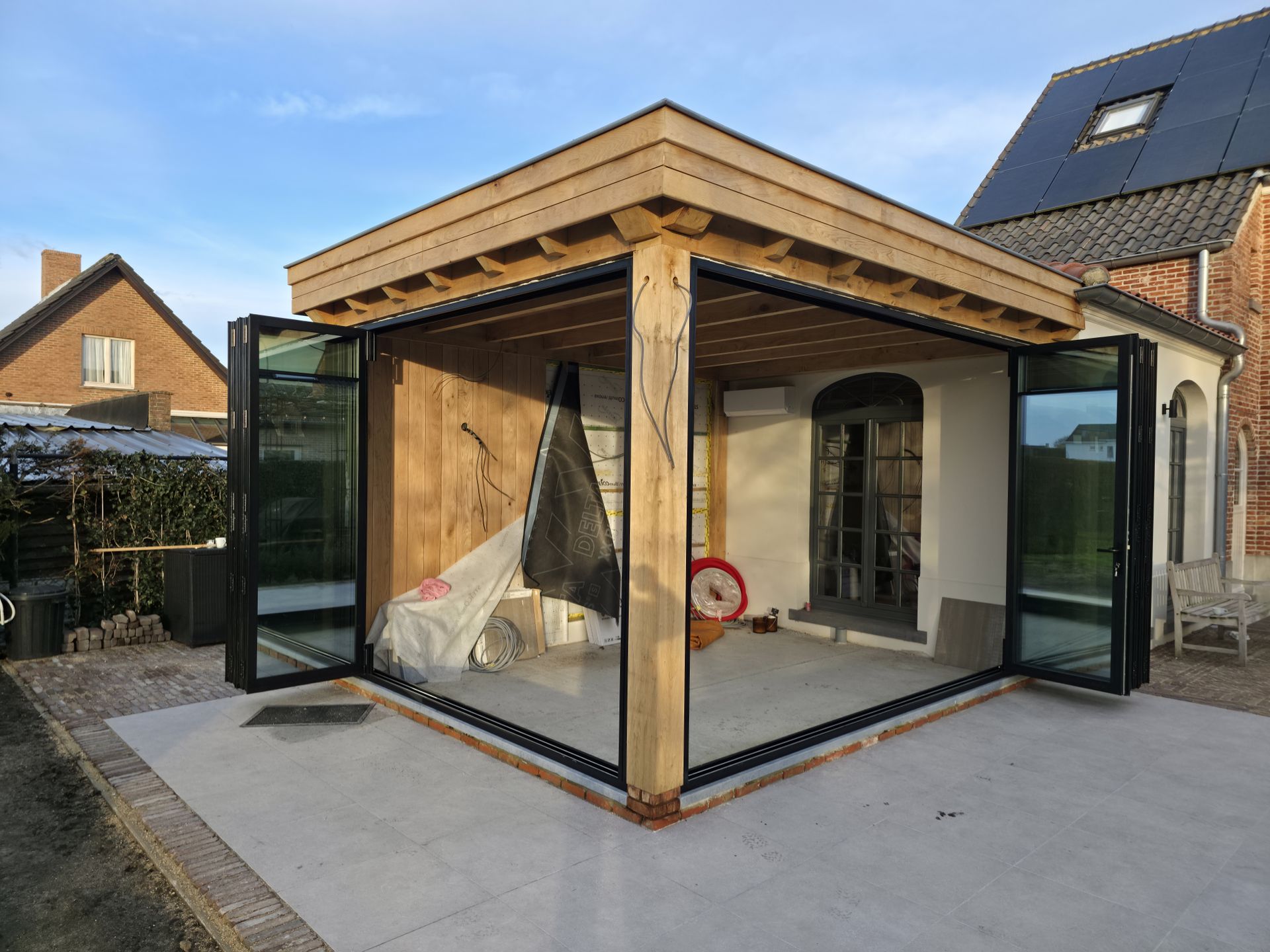 Nieuwbouw ramen installatie door TND Ramen & Deuren